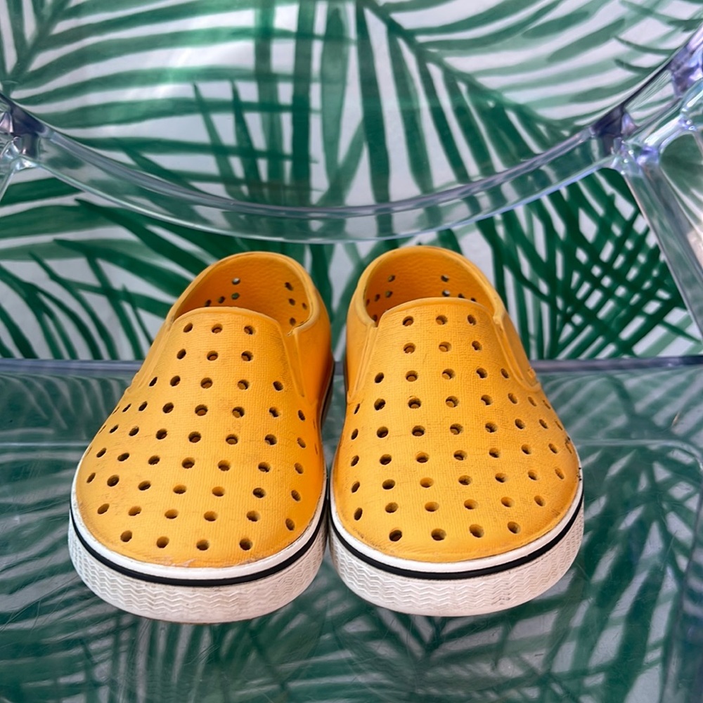 Native Shoes Boy/Girl!